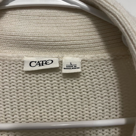 Gently used Cato Sweater in size L - Picture 5 of 13